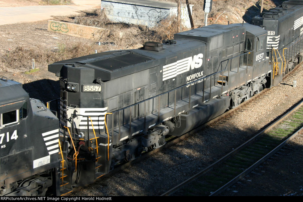 NS 8557